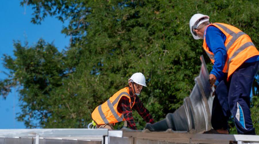 Professional New roof installation in Yale, IA